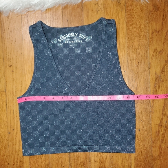 Aeropostale Black Fitted Crop Tank Top - Picture 6 of 8